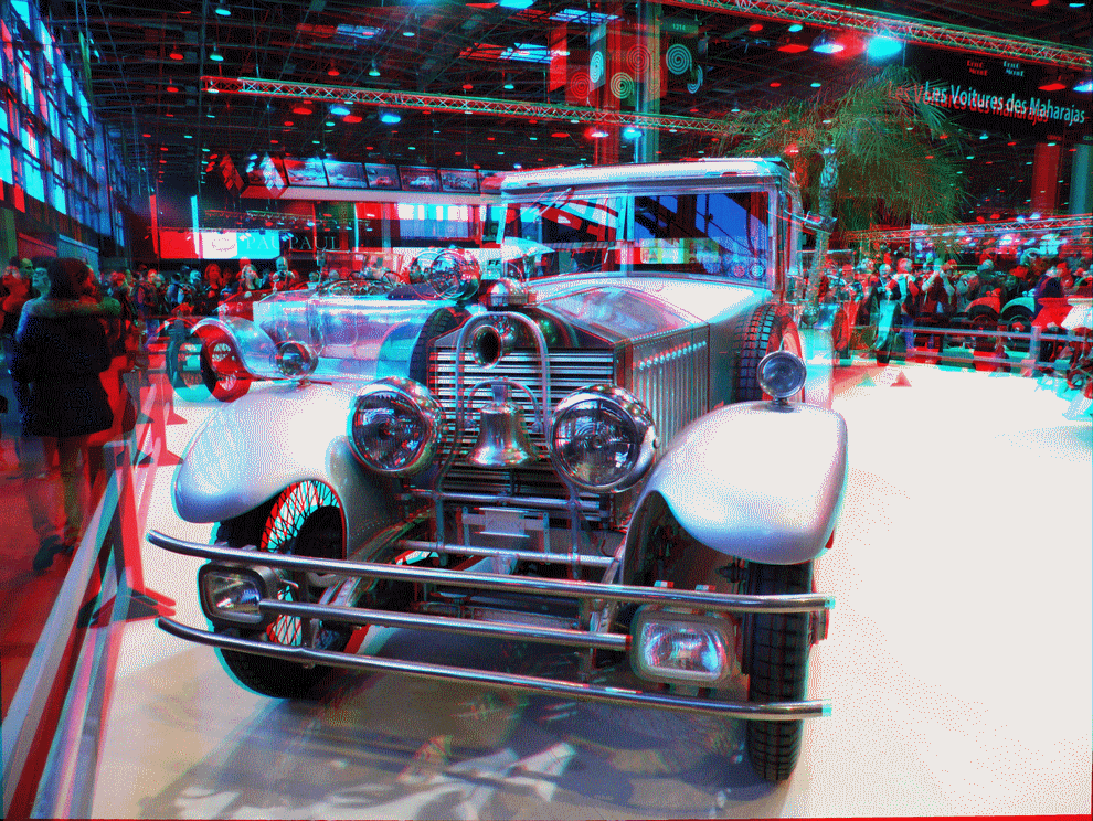 retromobile_paris_2014_old_car_3d